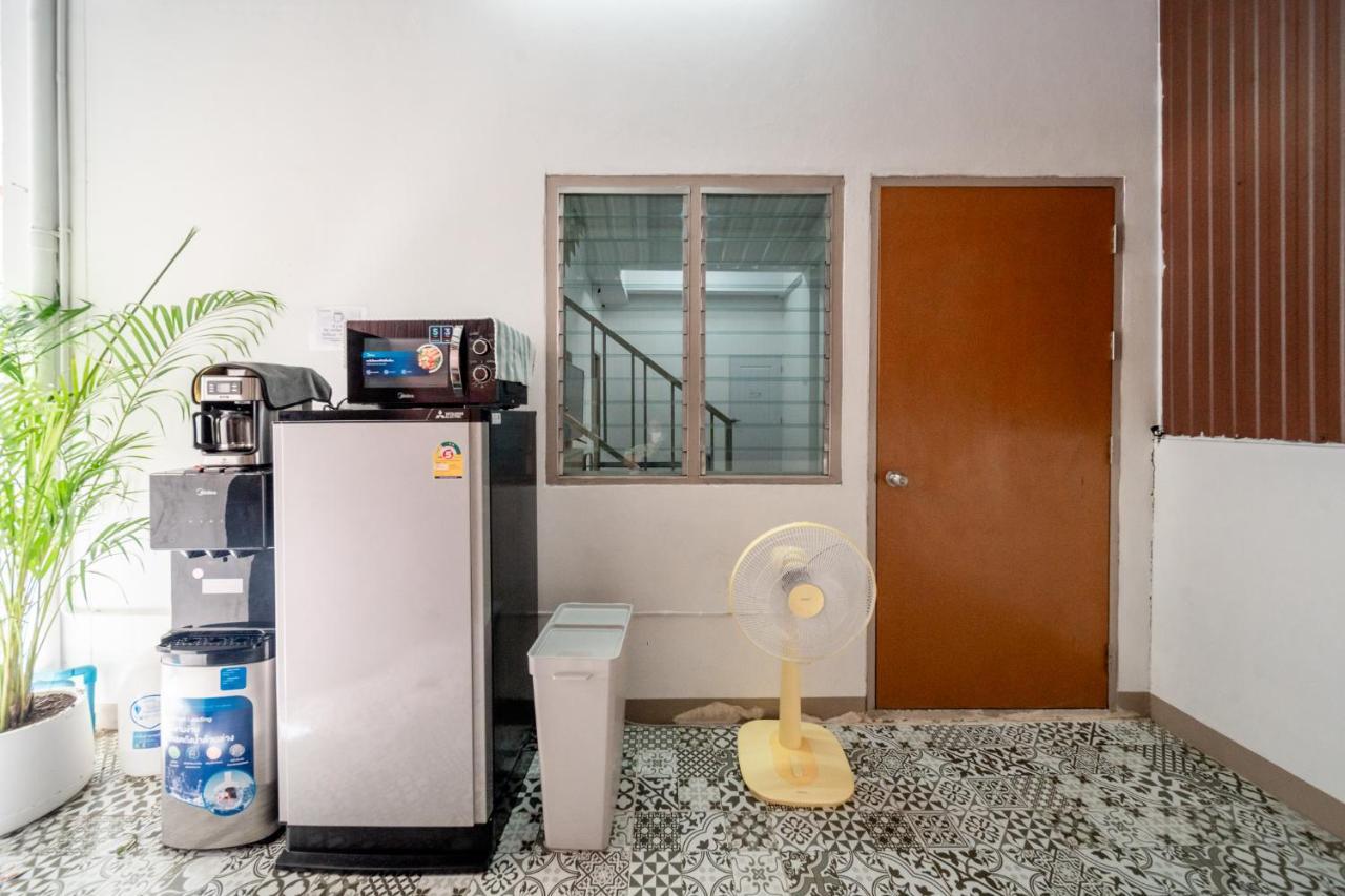Socialer Coliving & Coworking Space 치앙마이 외부 사진
