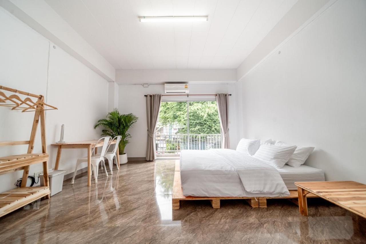 Socialer Coliving & Coworking Space 치앙마이 외부 사진
