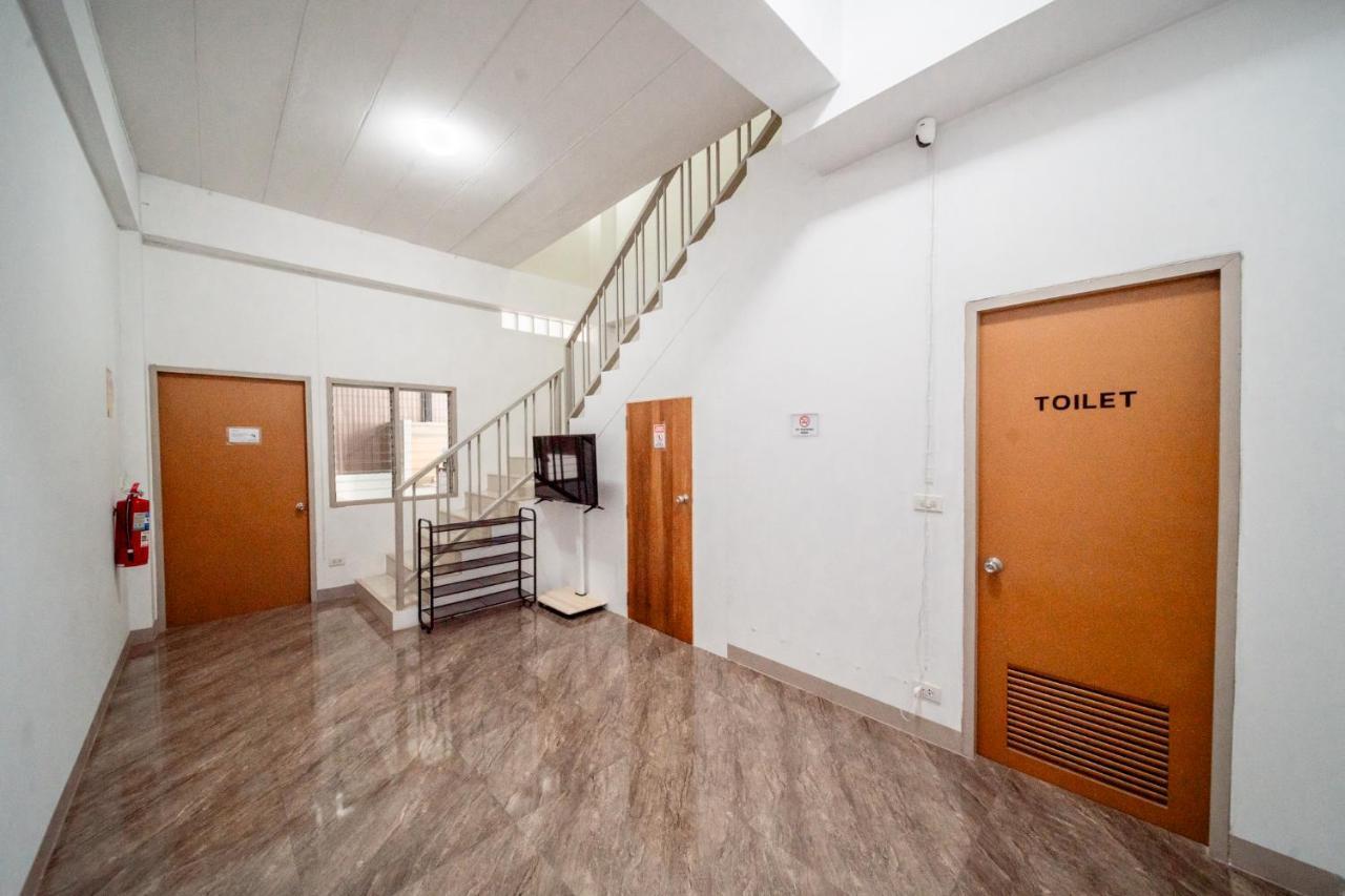 Socialer Coliving & Coworking Space 치앙마이 외부 사진